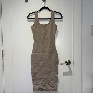 NWOT Missguided Midi Dress